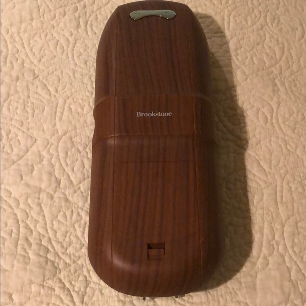 Brookstone tie organizer